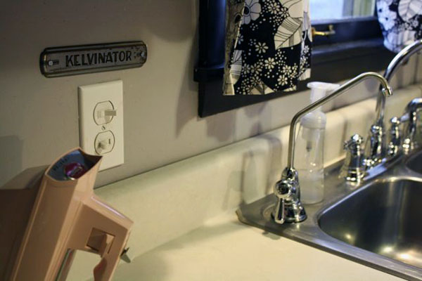 Pink Kitchen 3c | the both and | shorts and longs | julie rybarczyk Pink Kitchen 3c | the both and | shorts and longs | julie rybarczyk
